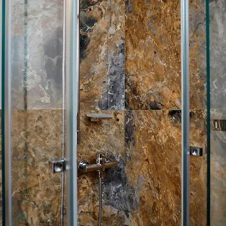 Ad Sidera Oda ve Kahvaltı 3*